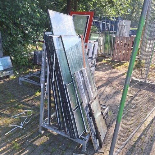Vandaglas bv | Geen afvoer glasafval via lege bok